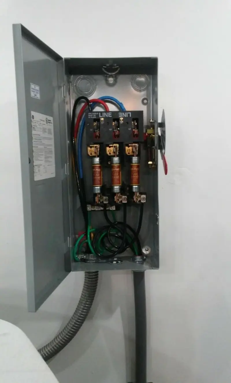 Three-phase disconnect switch installed for Electrical Wiring & Rewiring in Killingworth
